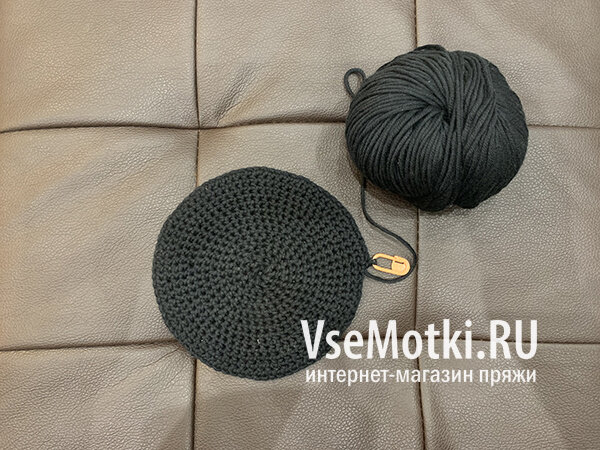 Мастер-класс: милейшая божья коровка крючком - ВсеМотки.РФ: интернет-магазин пряжи