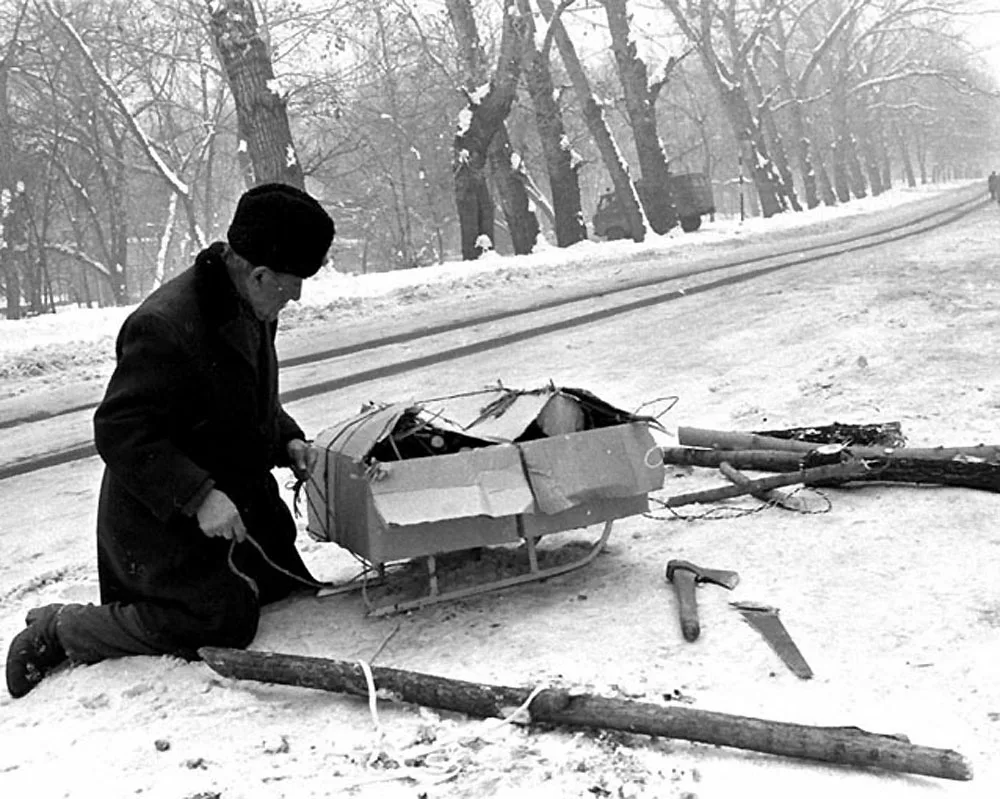 Армения в 90. Армения 1992 год блокада. Армения в 90 годы. Блокада Армении в 90-е. Блокада Еревана 1993.