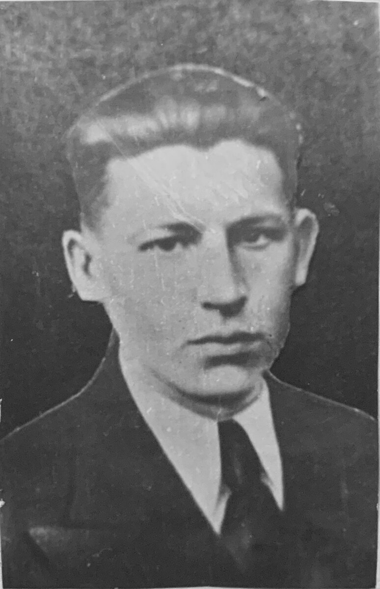 Катаржнов Иван Михайлович (1921-1947)
