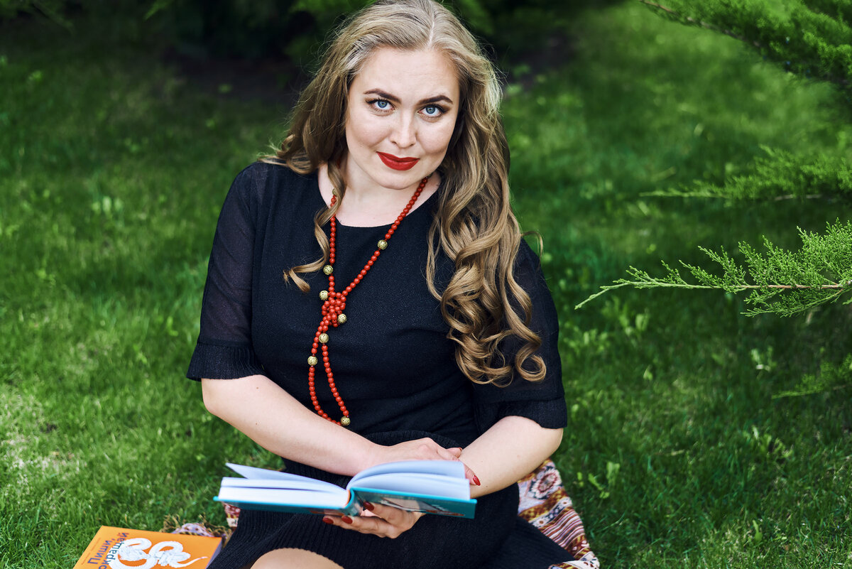 Когда пишешь много текстов, рано или поздно выгораешь и начинаешь писать хуже. Как быть и что делать, чтобы писать хорошие тексты на одну тему? Ответы в этой статье!