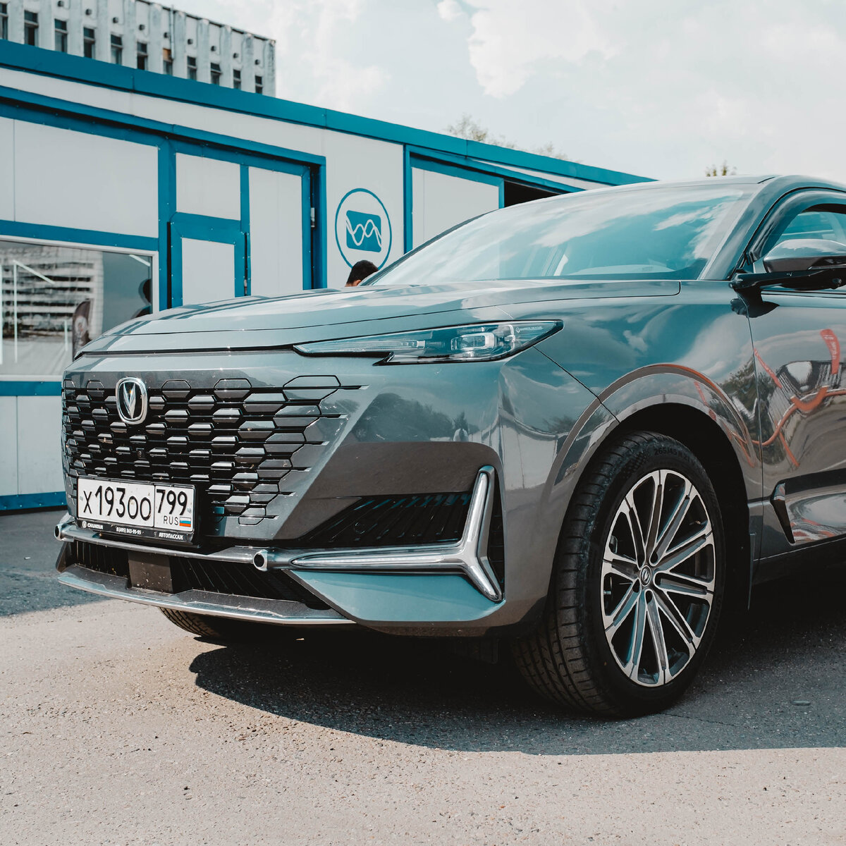 Changan UNI-K вид спереди