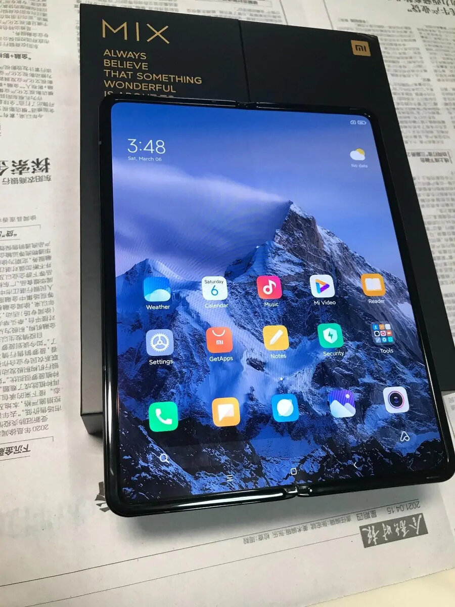 Премьера смартфона Xiaomi MIX Fold состоялась 30 марта 2021 года