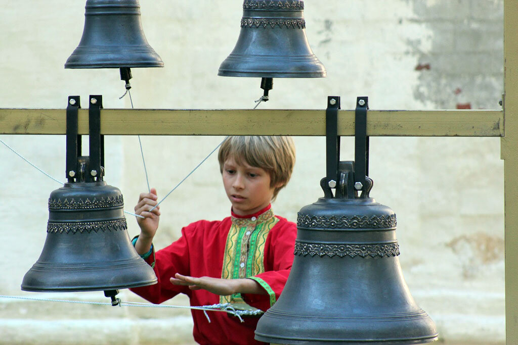 Праздничный колокол