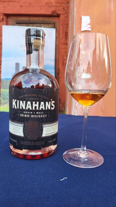 Kinahans Irish Whiskey. Ром Кастро 5. Виски лафроак 4 дуба. Виски Hayford 5 лет.