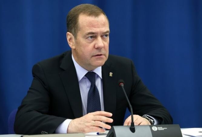 Председатель партии «Единая Россия» Дмитрий Медведев (иллюстрация из открытых источников)