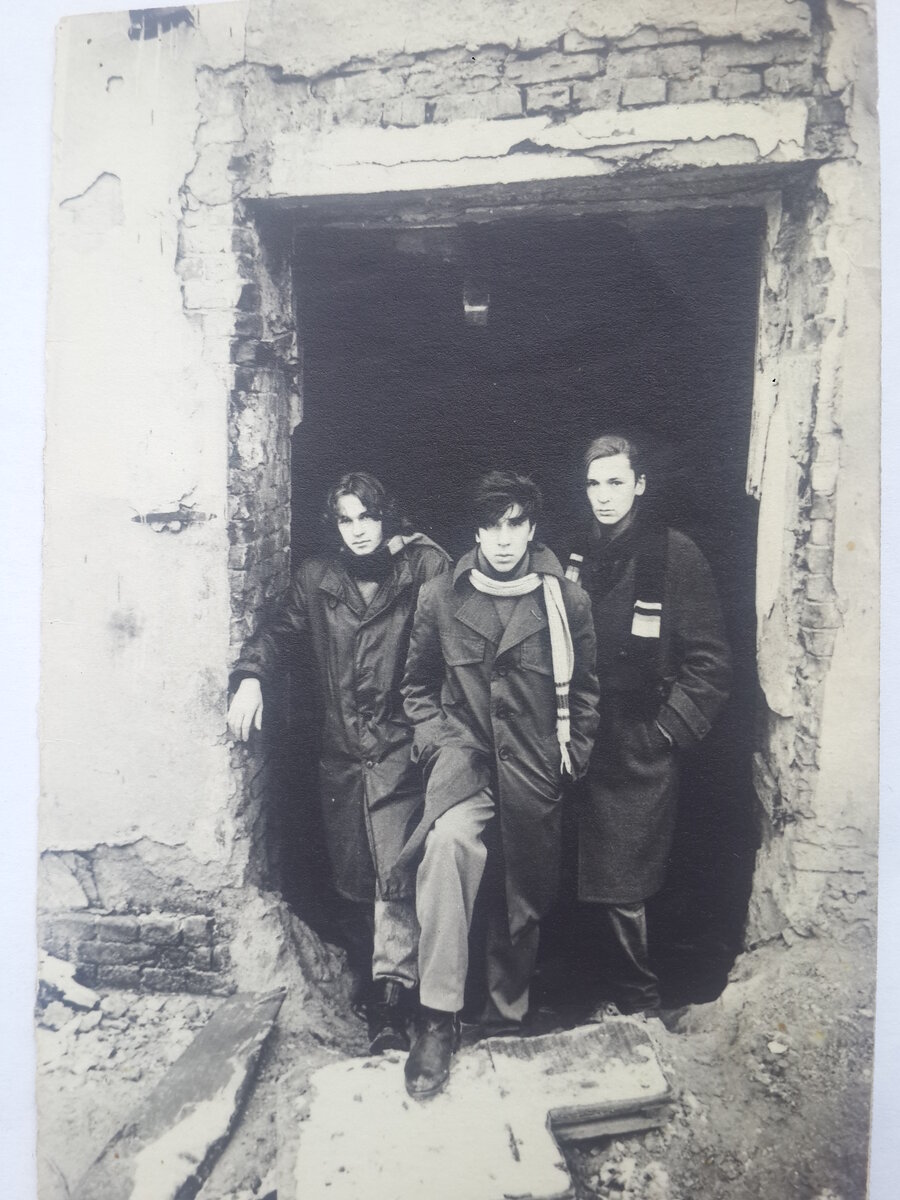"Парадный вход" 1992г.