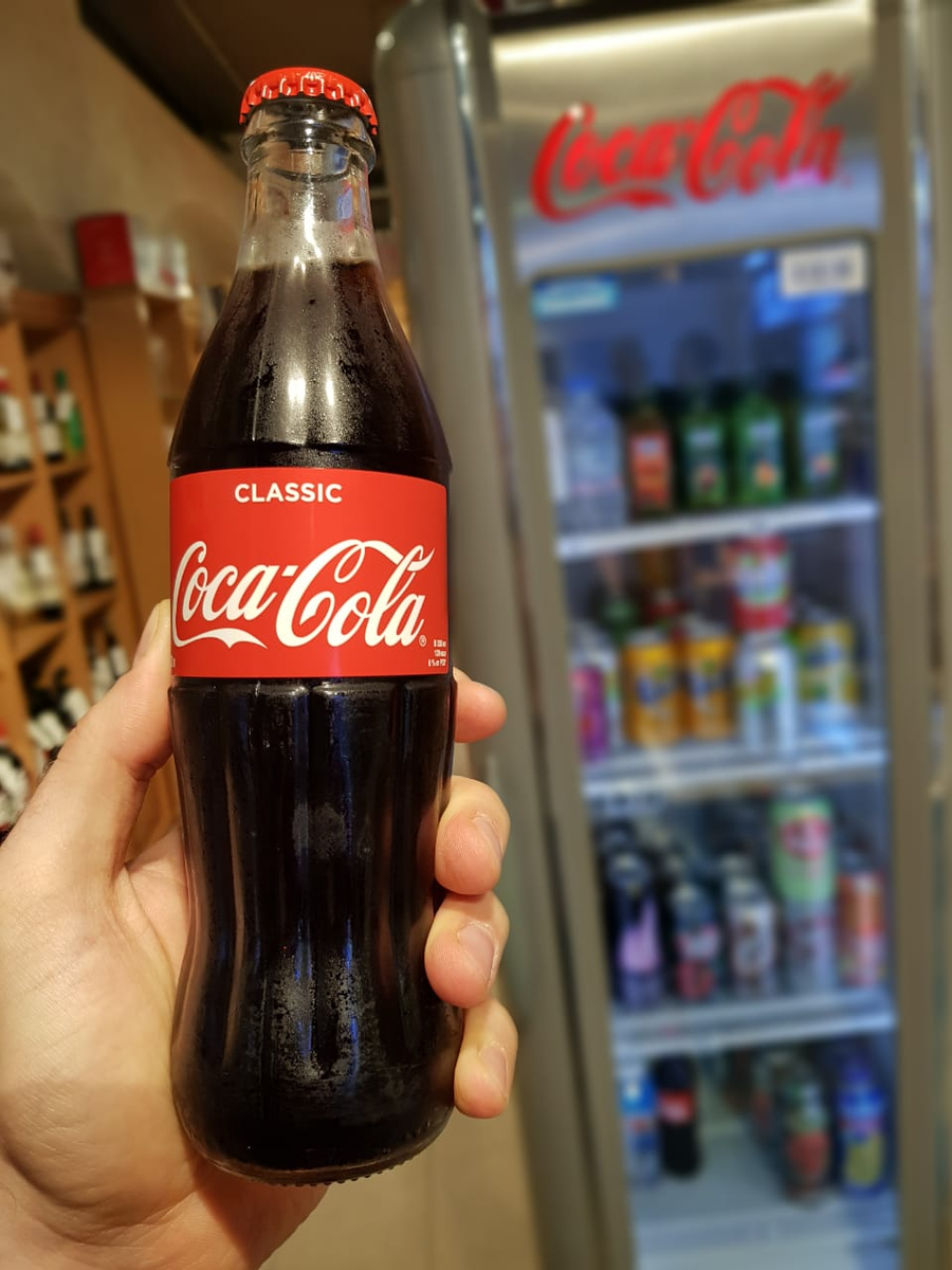 Чем российская Coca-Cola отличается от американской?! | iDrinks. Напитки со  всего света | Дзен