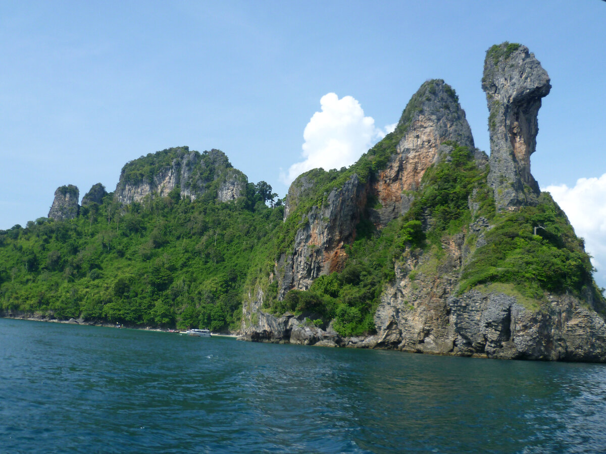 Сколько островов в тайланде. Остров курицы в Тайланде фото. Остров курицы. Курострове. Сколько островов в Таиланде.