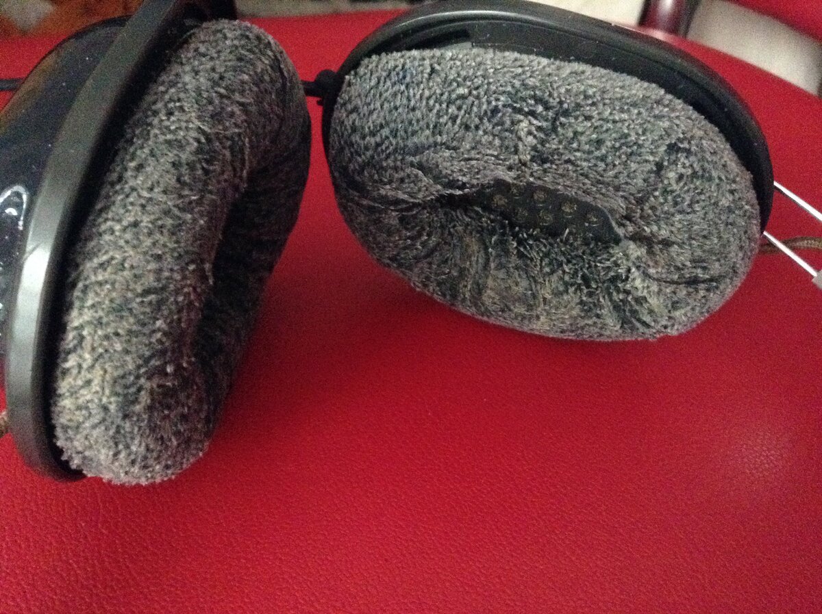 Наушники с обновлёнными амбушюрами.