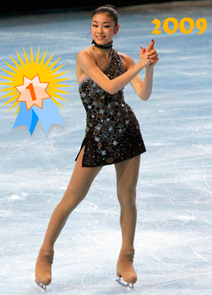 Обаятельная Ю На всем показывает, что ещё долго не отдаст золото