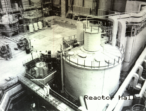 Реакторный зал БН-350