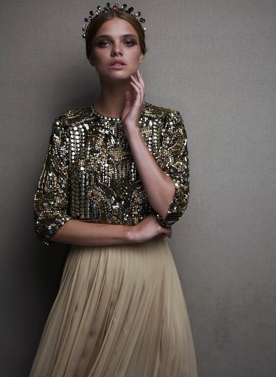 Правильно вложение - юбку и топ потом можно носить отдельно. Фото pinterest.ru