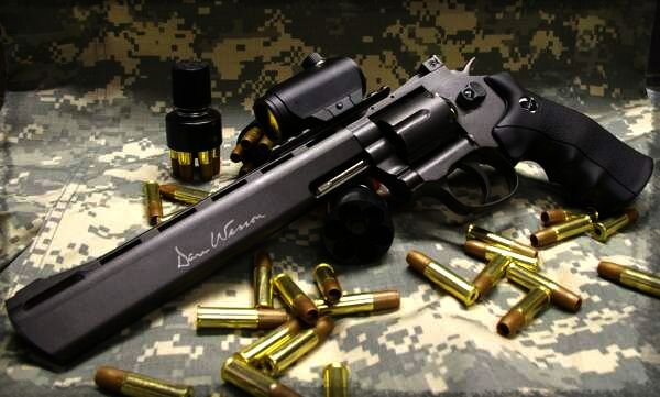 ASG DAN WESSON 8