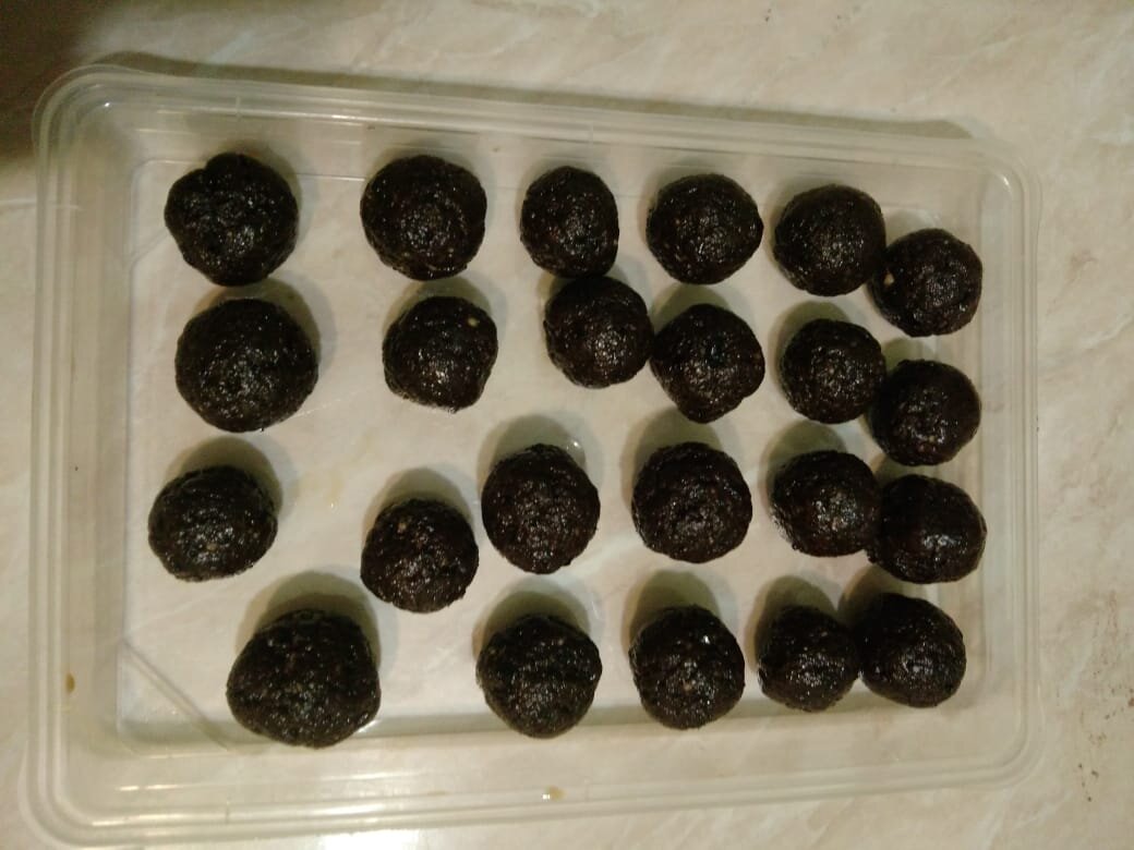 Готовим шоколадные конфеты с черносливом. Вкусно и просто