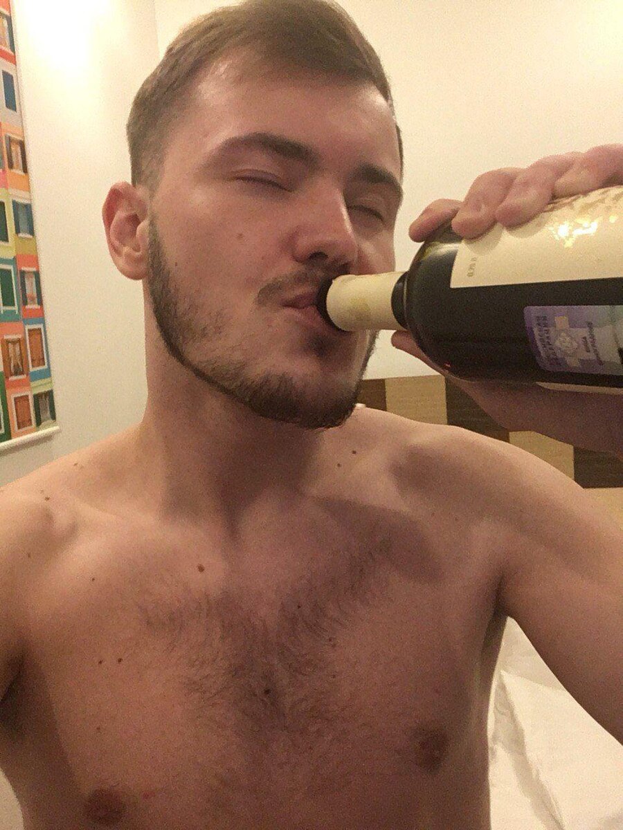 СУТЕР НИКИТА