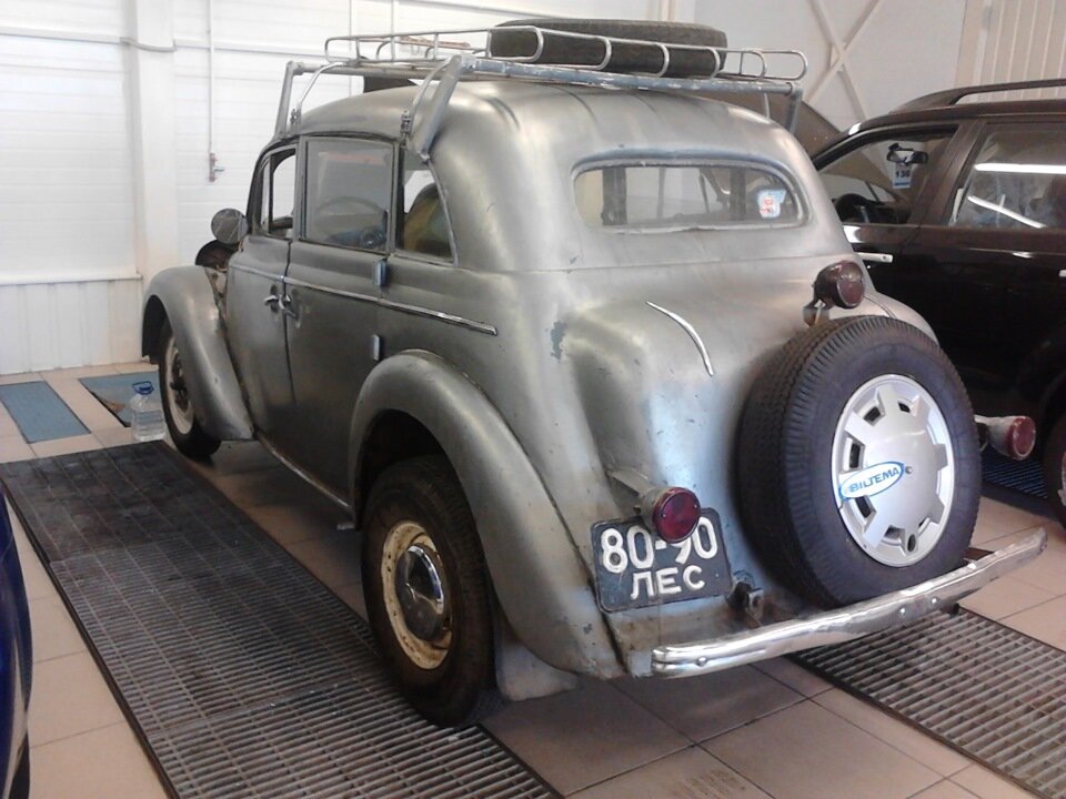 Москвич 400