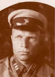 Комполка И.И. Масленников.