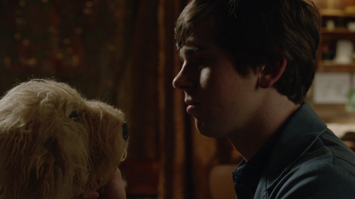 Кадры из сериала "Мотель Бейтс", 1 сезон