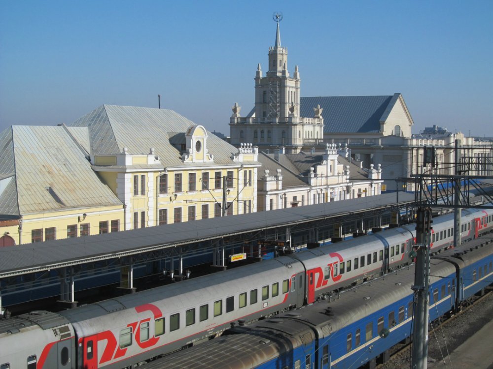 Москва беларусь брест. Брест Беларусь вокзал. Брест Центральный вокзал Минск. Поезд Минский вокзал. Брест вокзал Московский.