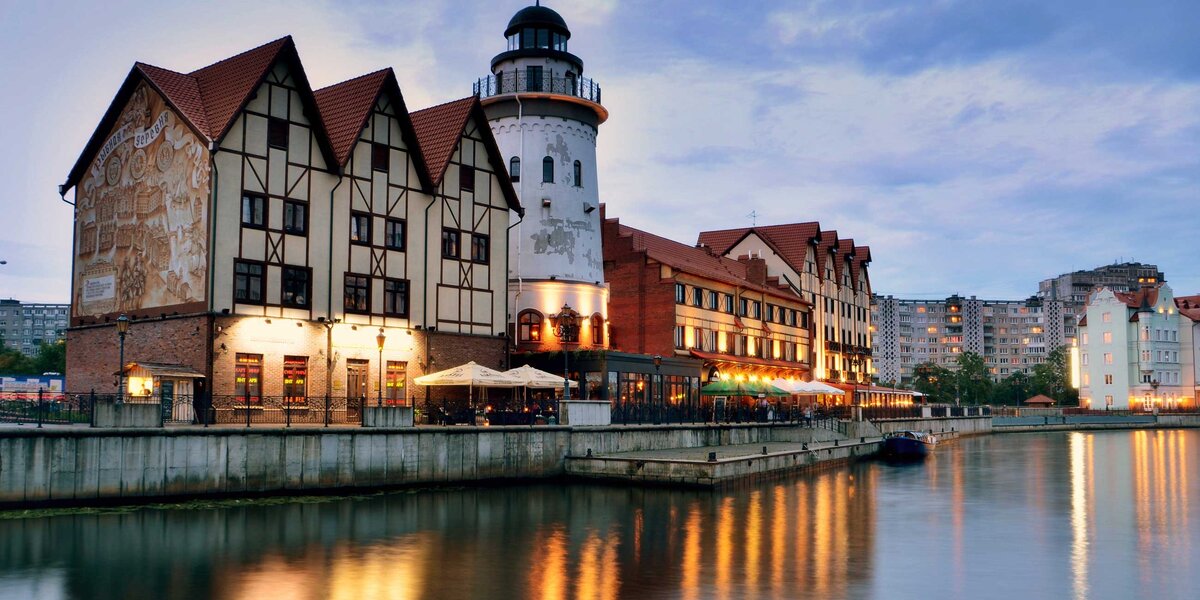 Источник: https://www.kp.ru/russia/kaliningrad/mesta/rybnaya-derevnya/