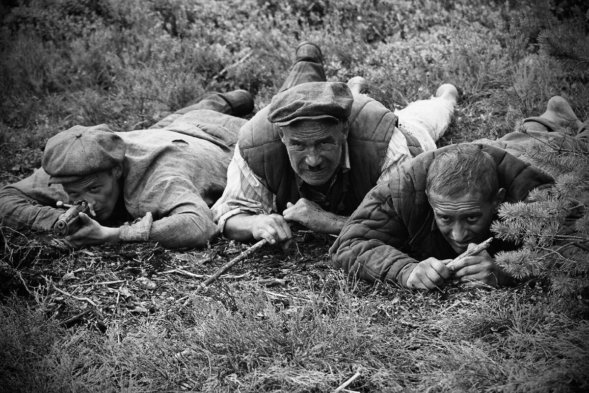 Кадр из фильма «Свои», реж. Д. Месхиев