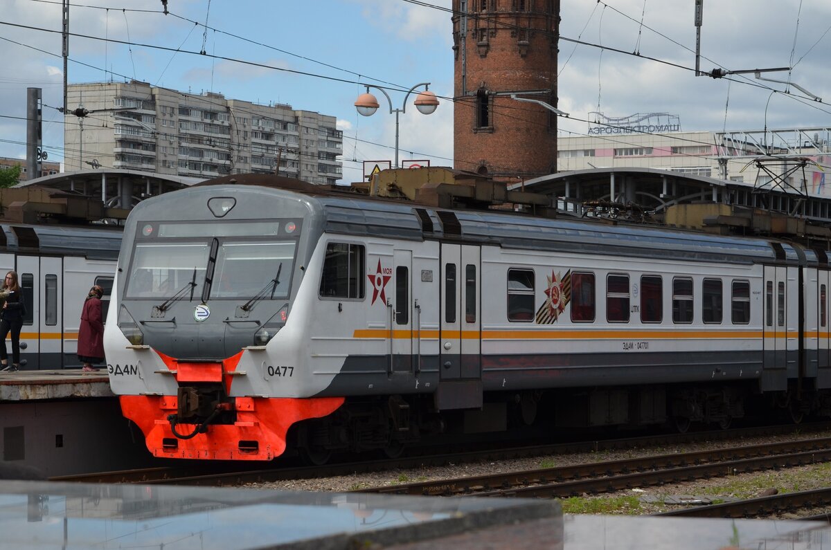 ЭД4М-0477 готов отправиться в качестве экспресса на север Московской области.