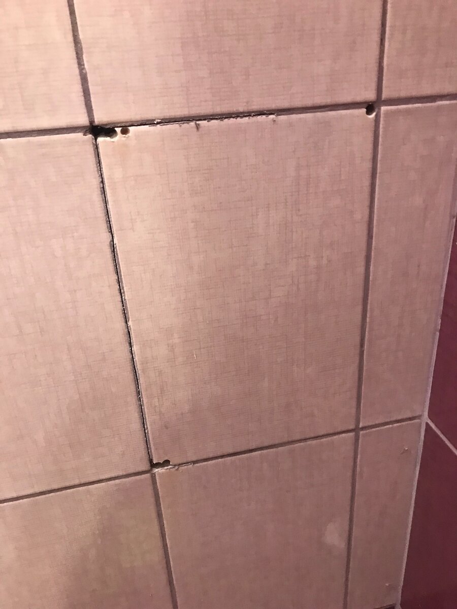 Момент извлечения плитки.