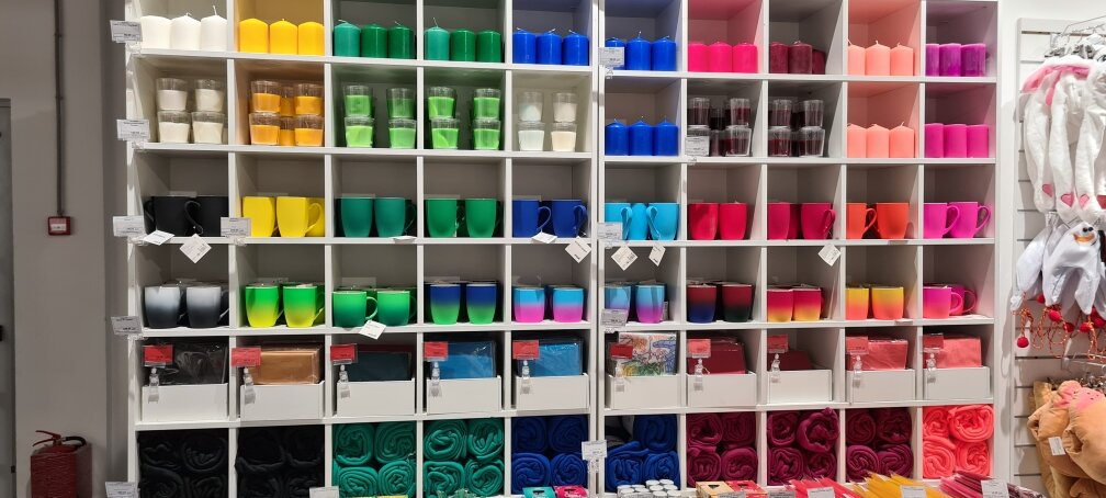 ЛИСТАЙТЕ! чашки, ароматические свечи, салфетки и кухонные полотенца по цветовой гамме