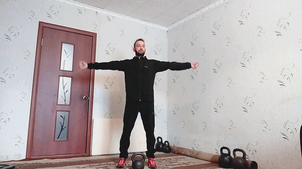 Не забывайте разминаться!