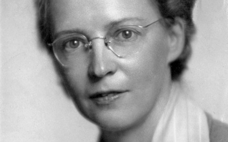 Фотография Элси Макгилл неизвестного фотографа, 1938 год (Wikimedia Commons — изображение изменено Автором)