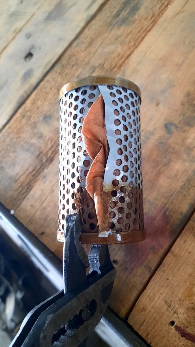 Всему виной оказался некачественный фильтр 