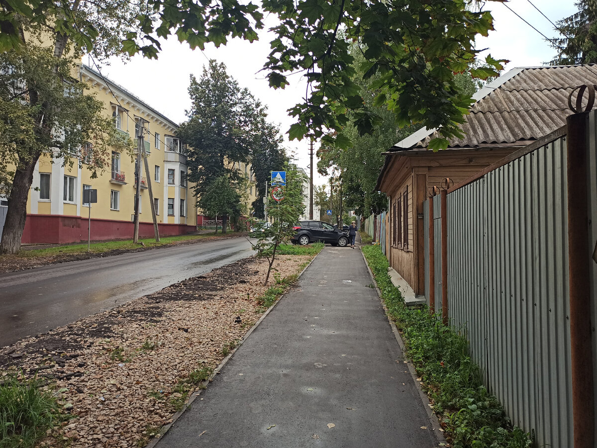 Фото автора. 50-е годы смотрят на начало 20 века