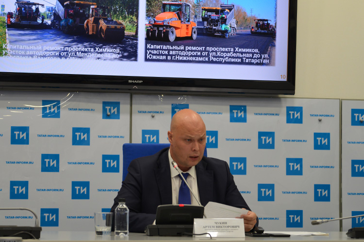Замминистра транспорта и дорожного хозяйства Артем Чукин рассказал, как будет выглядеть новая развязка на перекрестке тракта с улицей Натана Рахлина. Фото: mindortrans.tatarstan.ru