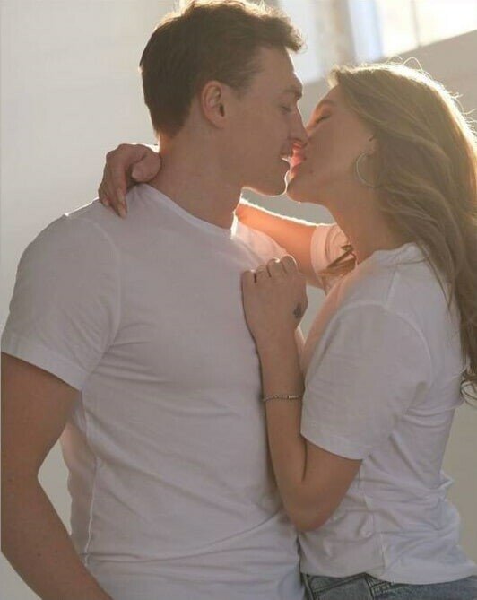 Потапов и ГребеньковаФото: соцсети