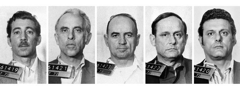 Задержанные, слева направо: Бернард Баркер, Джеймс МакКорд, Фрэнк Стургис, Эухенио Мартинес и Вирджилио Гонсалес. Department of Justice 