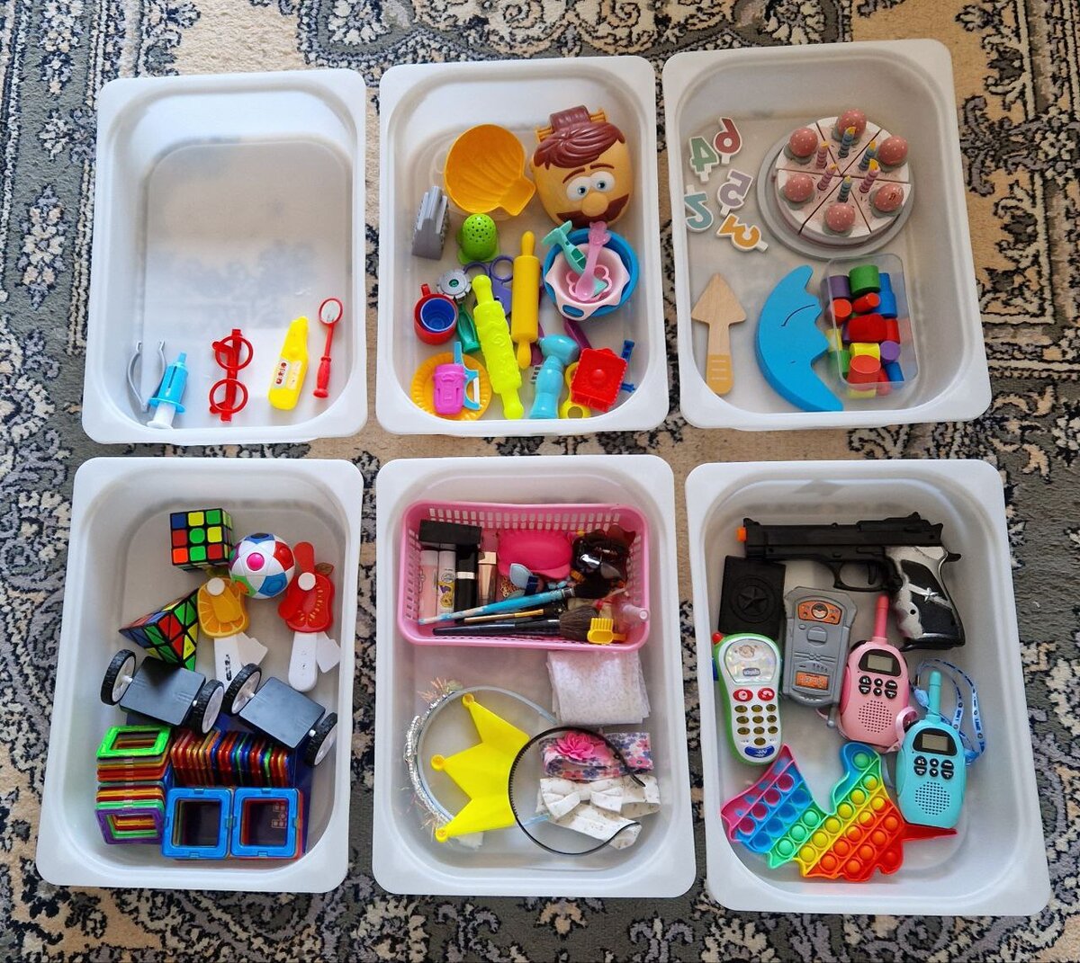 Это ПОСЛЕ. Все игрушки в один слой, всё видно и понятно.