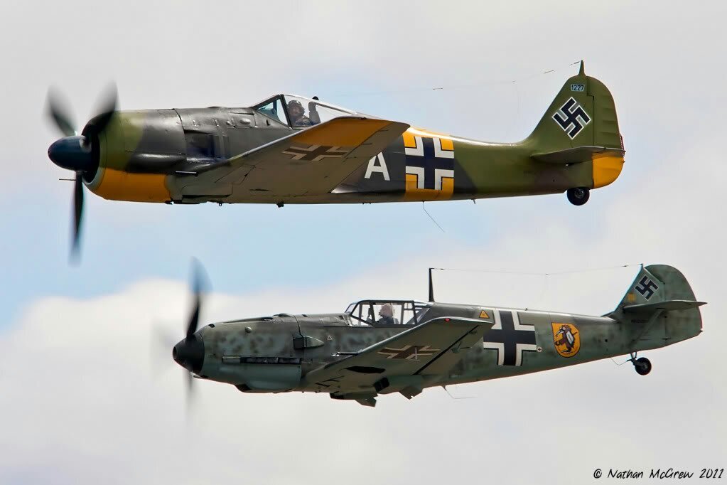 FW-190 и Bf-109 - ох и попила крови эта парочка у оппонентов. Причем в самом что ни есть прямом смысле.