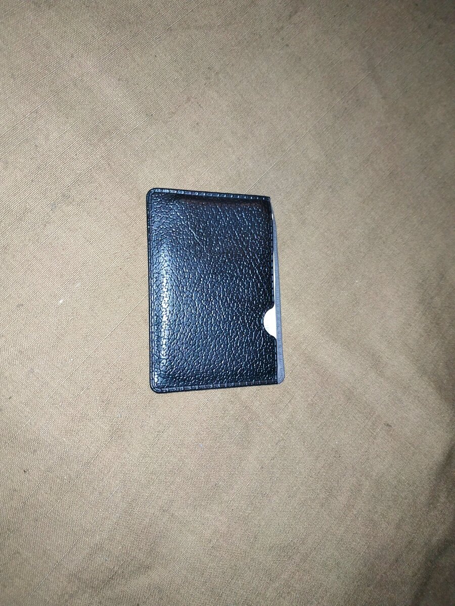 из кожзама чехольчик