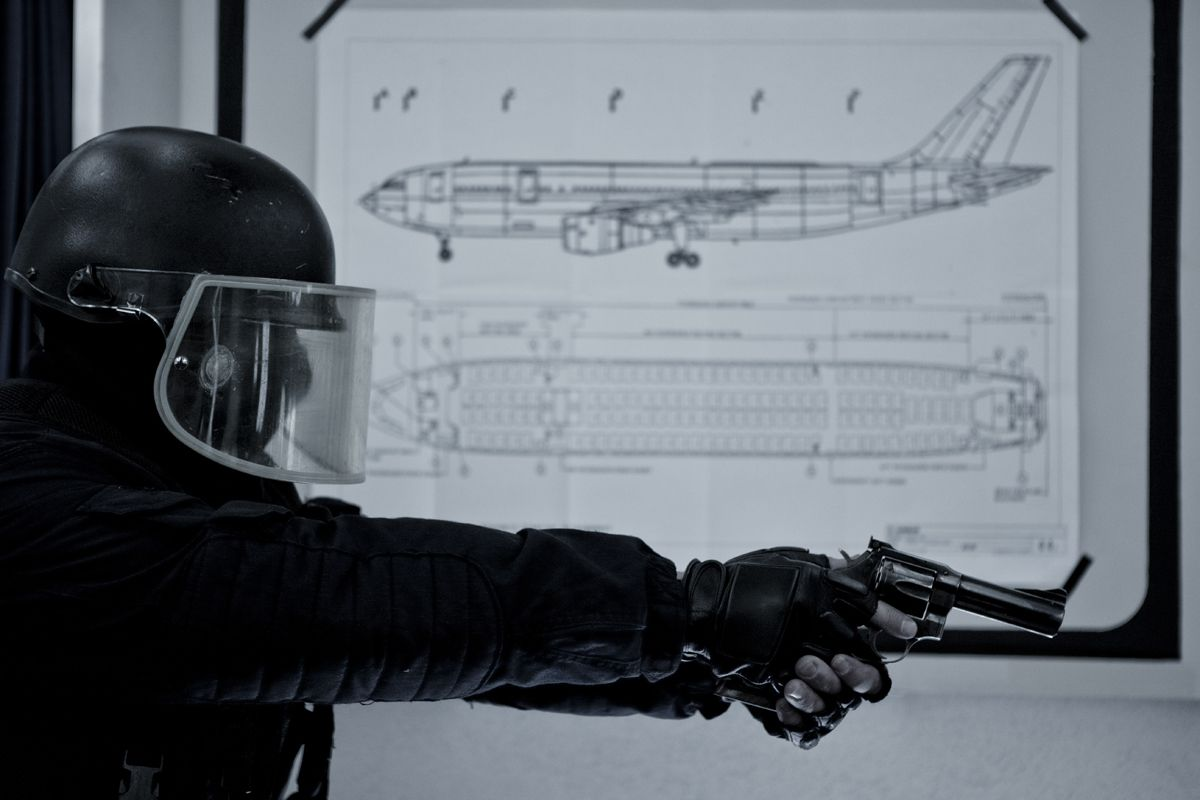 Через 54. Т-54 средний танк. Т-54 средний танк. Танка т-54. Танк т-55.