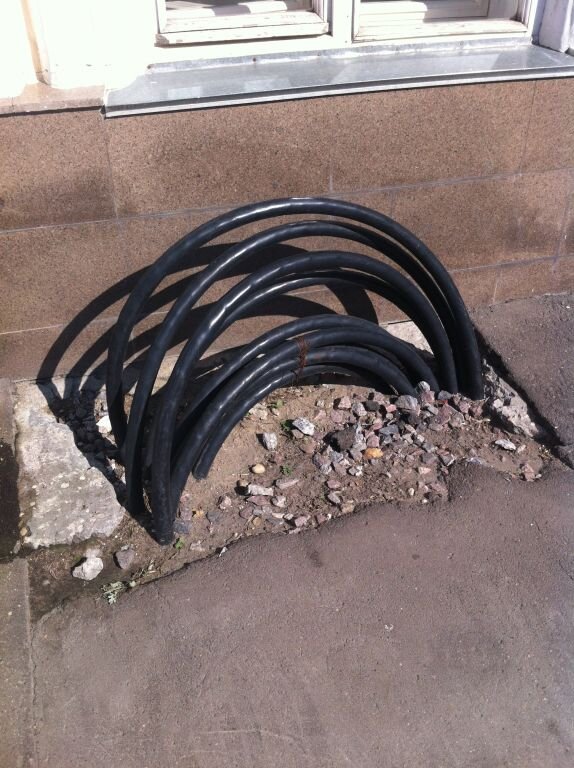 Кабели без защиты (источник: yandex.ru) 