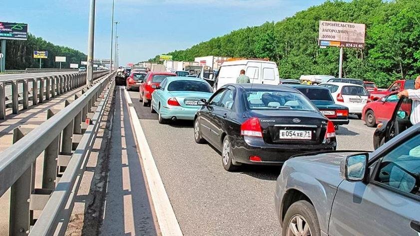Заторы на выезде из Москвы. Фото: https://autorambler.ru