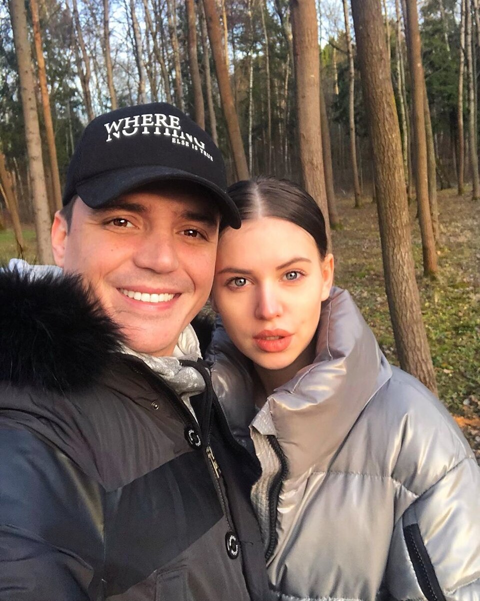 Женя тоже хотел последовать примеру супруги и перекрасить волосы 
​Фото: «Инстаграм»