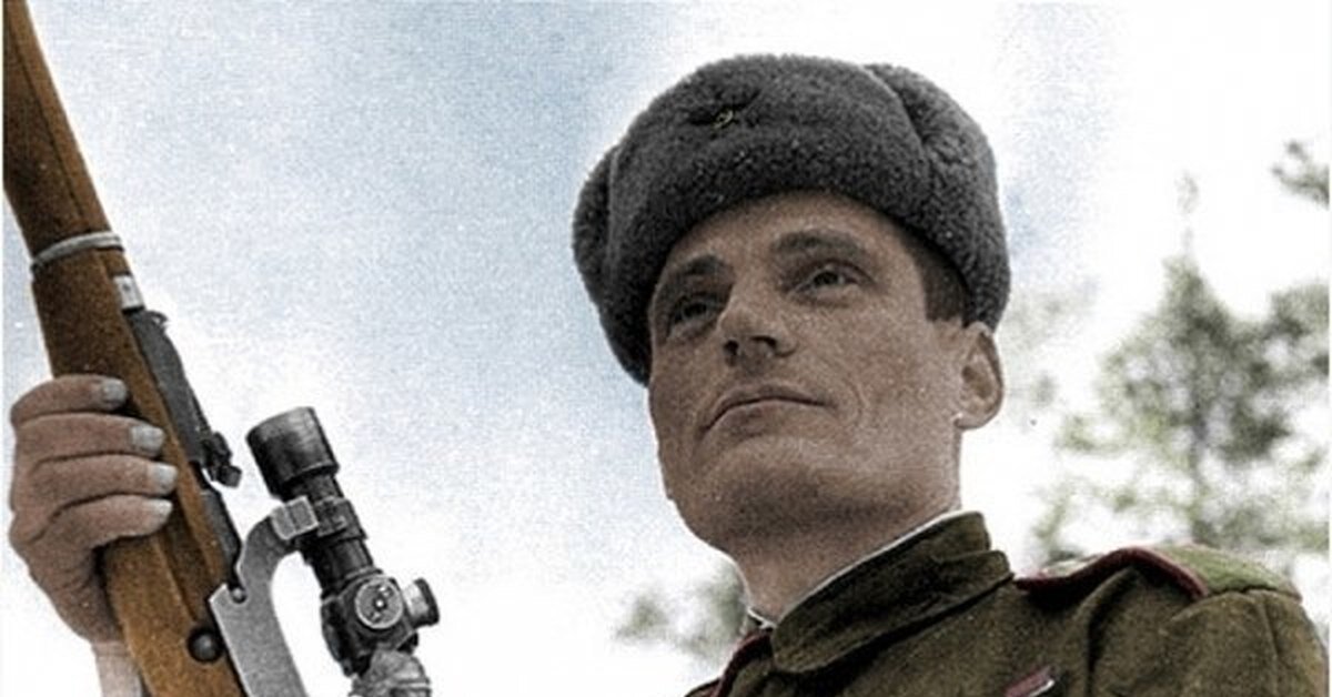 Владимир Пчелинцев , снайпер уничтоживший 156 фашистов , при этом потратив 157 патронов . 