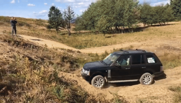 Способности Offroad неподготовленного Range Rover L322