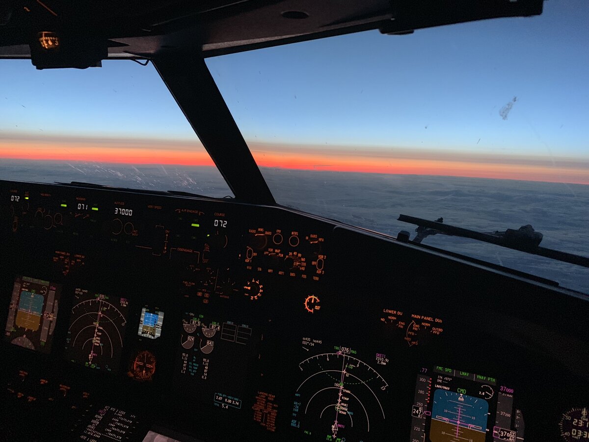 Не зря небо называют пятым океаном...