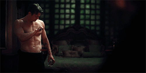 Альфа-самсовость прет из всех отверстий, даже тех, что сам себе сделал *фейспалм

Взято с spletnik.ru