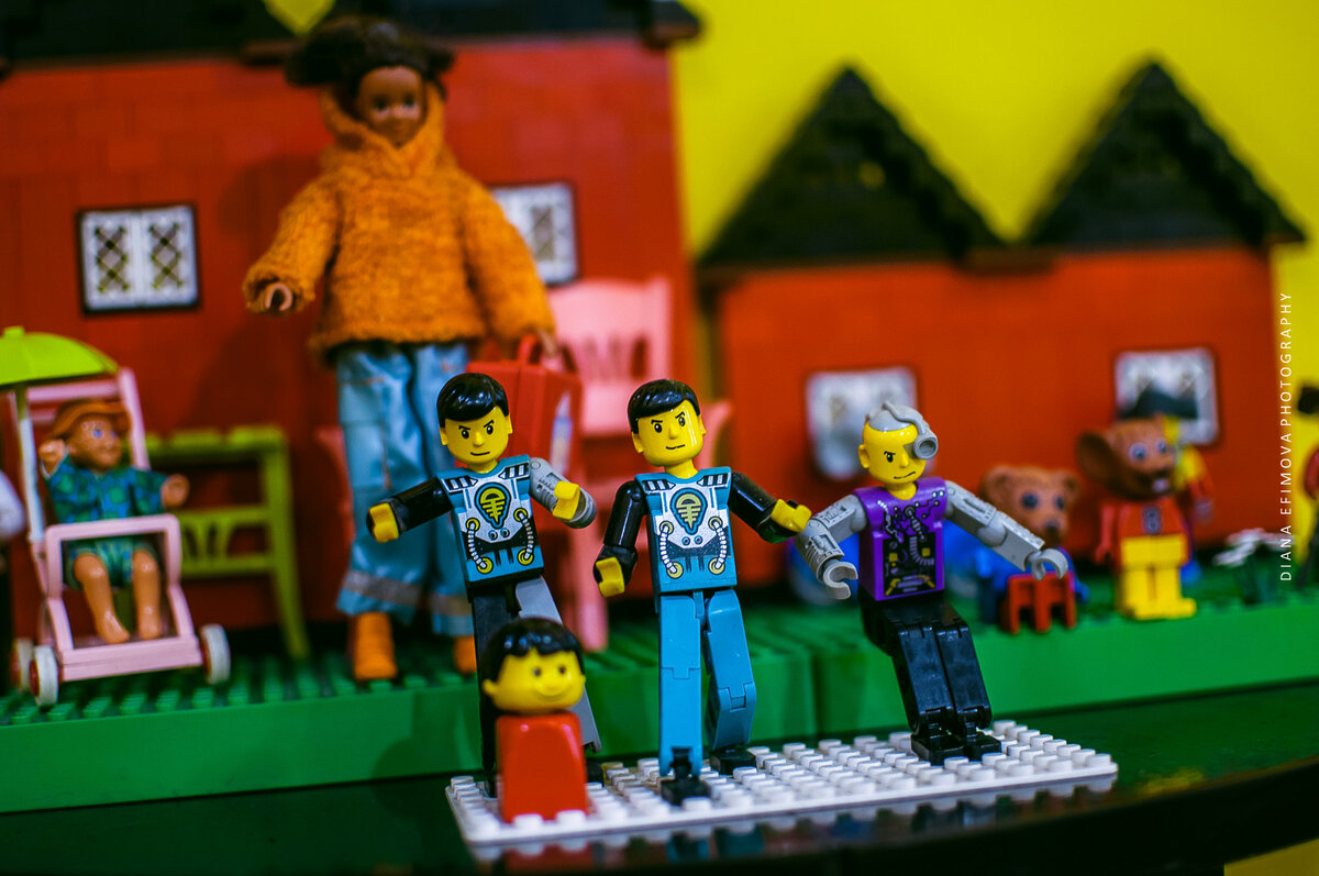 Старинные ограниченные серии лего-фигурок