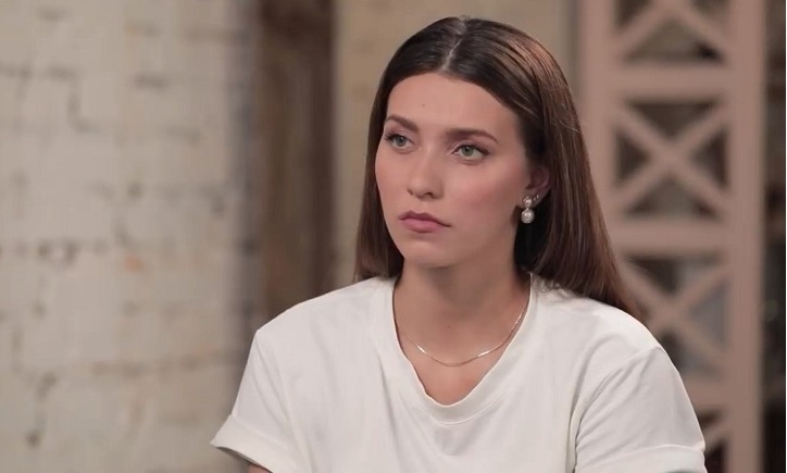 Кадр из фильма Регины Тодоренко.