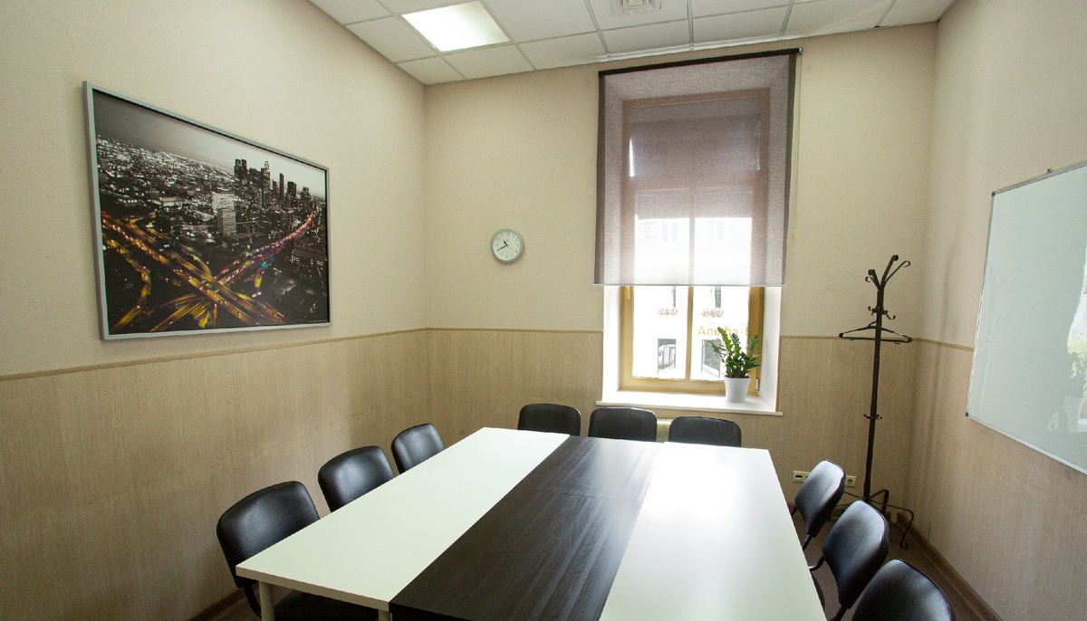 Источник https://meettroom.ru/konferenc-zaly-moskvy/