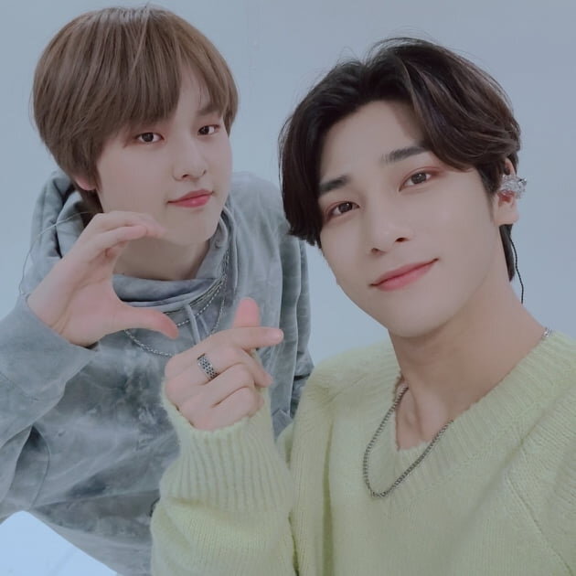 Фото = POCKETDOL STUDIO
